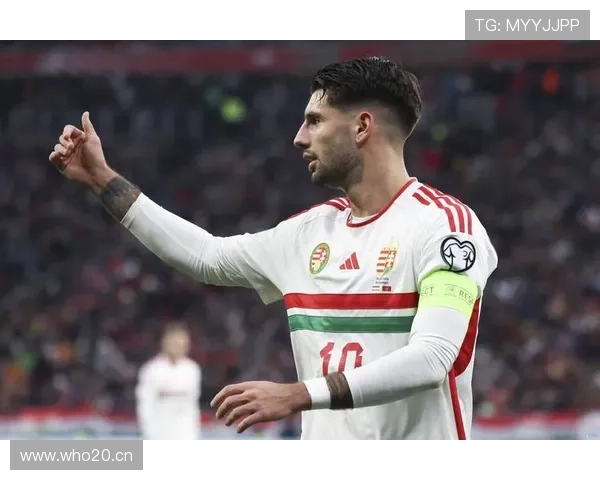 莫德里奇防守端表现稳健,拦截与回防能力持续提升